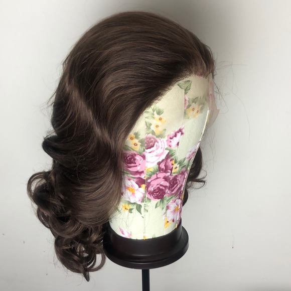 💫AVA D 16” ASH BROWN CURLY LACE FRONT WIG *NEW*